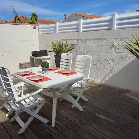 Villa Privee A 300M De La Plage Saint-Gilles-Croix-de-Vie Exteriör bild