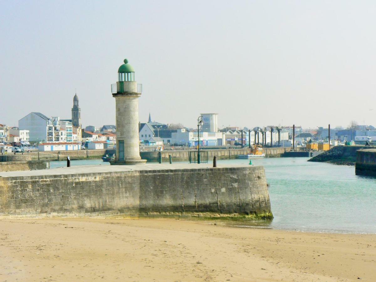 Villa Privee A 300M De La Plage Saint-Gilles-Croix-de-Vie Exteriör bild